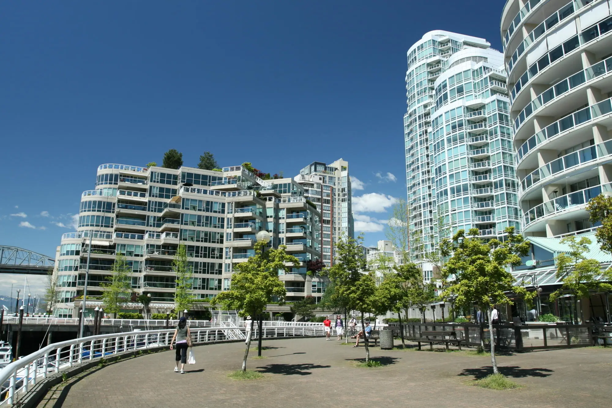 How to Keep Great Tenants in Your Investment Property: A Tampa, FL Guide